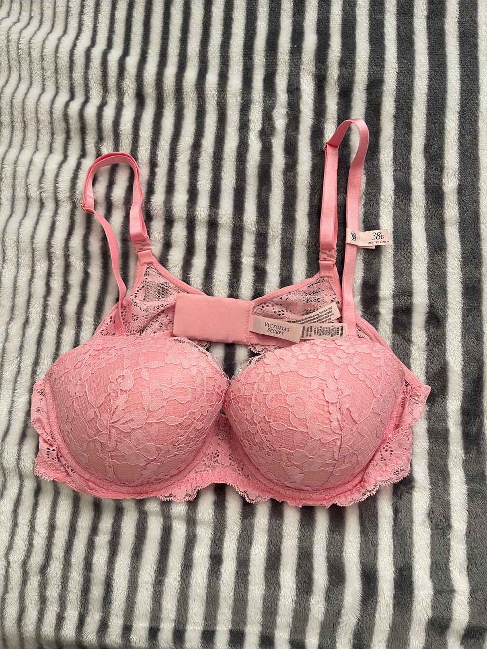 Victoria's Secret Pink Lace Molded Underwire Bra